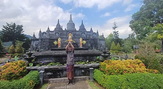 North Bali Tour Buddhist Temple